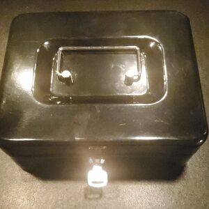 Unbranded Small Shiny Cash Box With Lock And Key